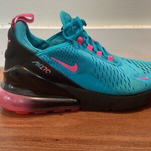 Air 270 South Beach Light Blue and Fuchsia Size 6Y